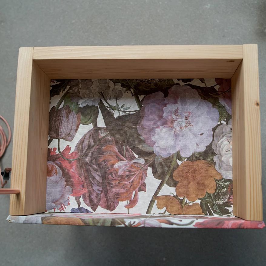 Flying SideLight box (flowers)